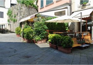 Barga Italy Map Terrasse Auf Dem Netten Platz Picture Of L Osteria Barga