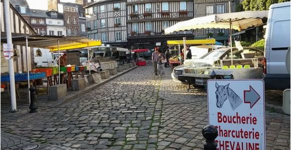 Map Honfleur France Blick Aus Der Kirchtur Auf Den Bunten Markt Picture Of