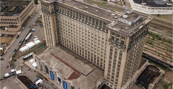 Michigan Central Station Map Inside Detroit S Crumbling Train Station that ford Plans to