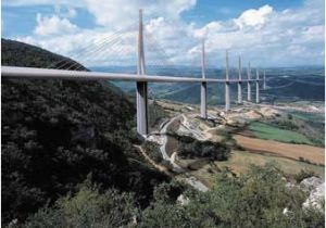 Millau Viaduct France Map Brucke Von Foster In Frankreich Fertig Gestellt Hoher Als Der