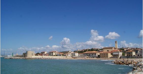 San Vincenzo Italy Map Widok Na Miasto Od Strony Plaa Y Bild Von Marina Di San Vincenzo